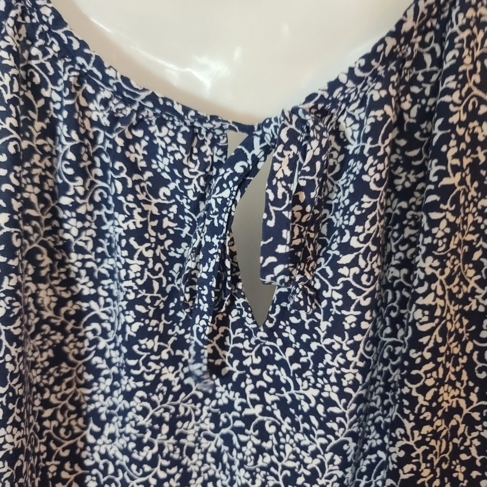 Old Navy XL Tall Navy & White Swing Loose Tank Top - Picture 4 of 5